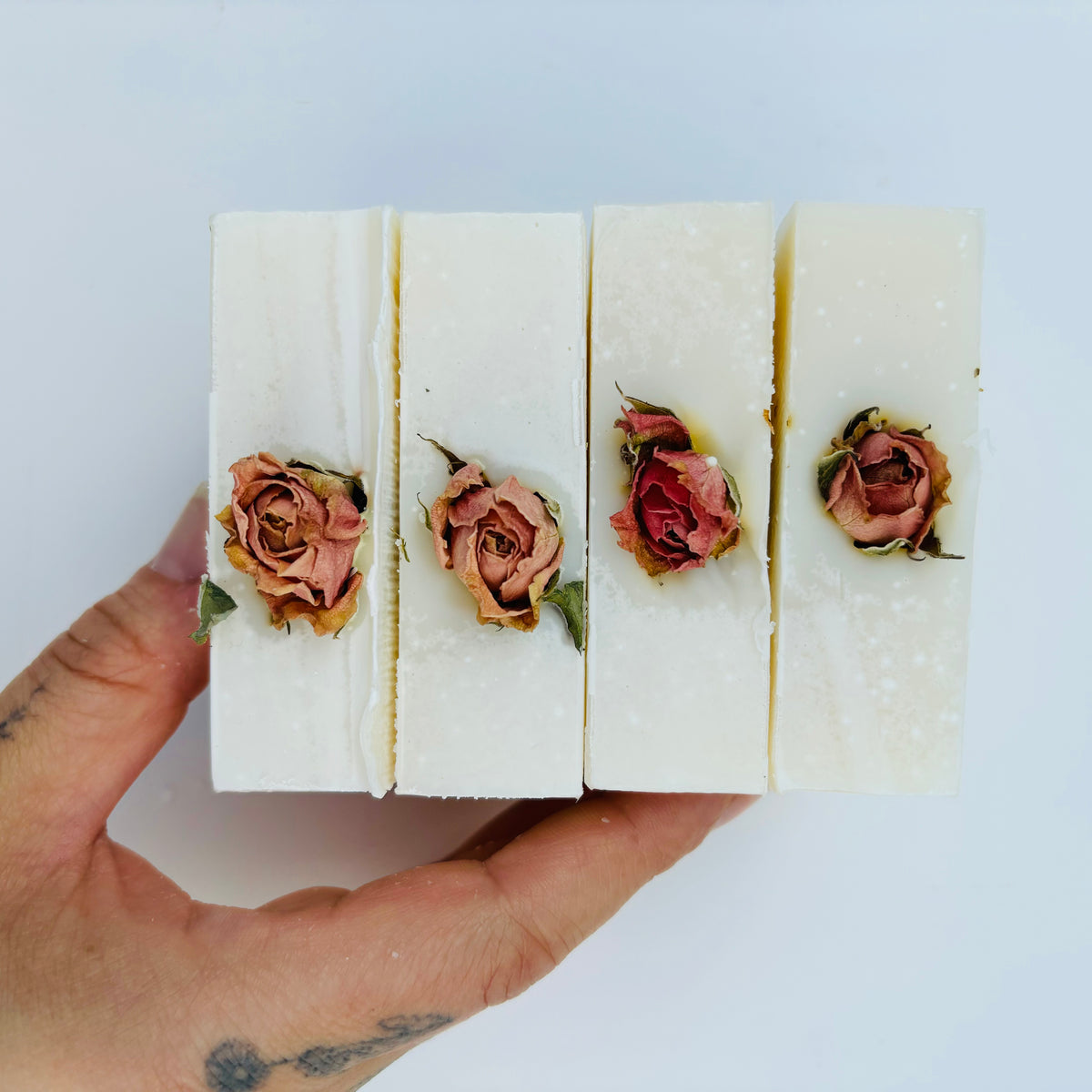Soothing Lavender Rose Soap Bar – Organic & Vegan-Friendly