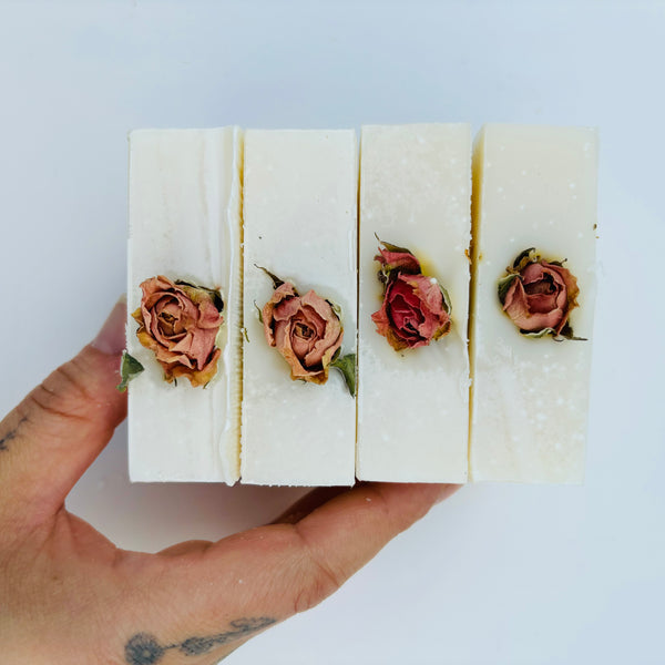 Soothing Lavender Rose Soap Bar – Organic & Vegan-Friendly