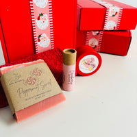 Holiday Cheer Gift Set – Cranberry & Peppermint Bliss 🍒❄️