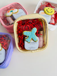 Travel Skincare Essentials Bag – Mini Body Butter & Lip Balm Set