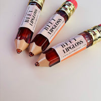 Vegan Lip Gloss with Beet Tint – Nourishing & Safe